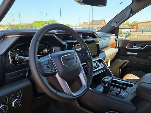 New 2026 GMC Sierra 1500 Denali image 13
