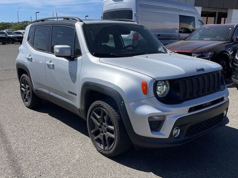 Used 2020 Jeep Renegade Altitude AWD/4WD image 5