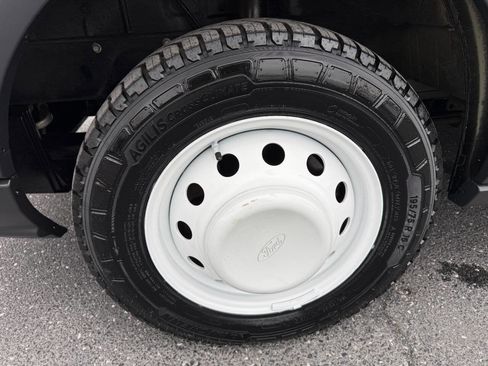 Used 2017 Ford Transit 350 350 HD 2dr 178 in. WB DRW Chas image 39