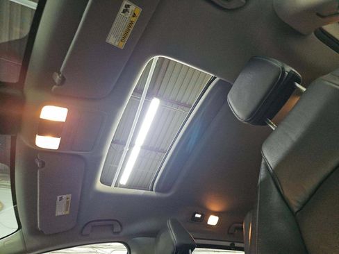 Used 2023 Honda Odyssey EX-L image 9