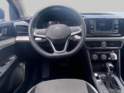 Used 2024 Volkswagen Taos S FWD image 6