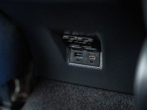 Used 2025 Toyota Camry LE FWD image 31