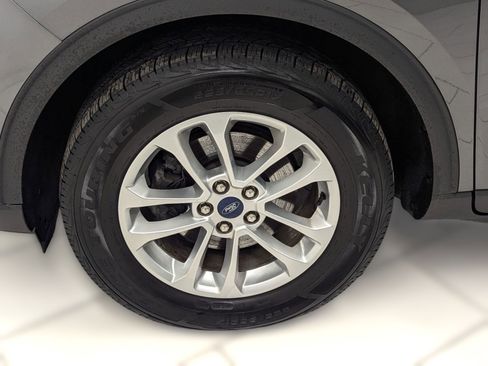 Used 2022 Ford Escape SE w/ Convenience Package image 9