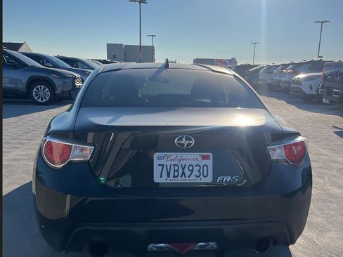 Used 2016 Scion FR-S image 8