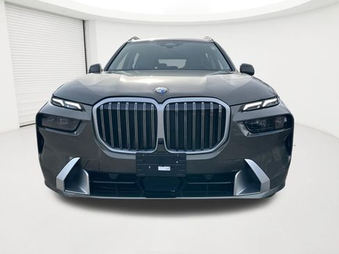 Used 2026 BMW X7 xDrive40i image 23