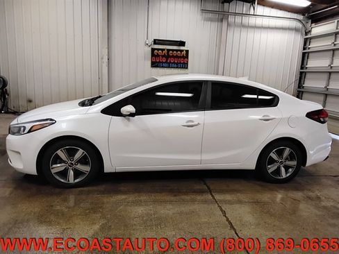 Used 2018 Kia Forte LX w/ LX Popular Package FWD image 5