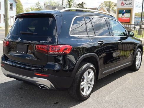 Used 2022 Mercedes-Benz GLB 250 4MATIC w/ Premium Package Lite image 15