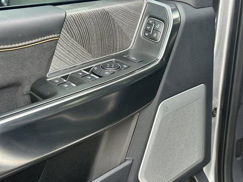 Used 2024 Ford F350 Platinum w/ Tremor Off-Road Package image 14