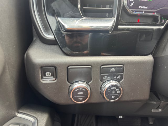 Used 2024 GMC Sierra 1500 Elevation RWD image 20