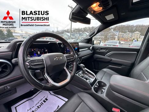 Used 2023 Chevrolet Colorado Z71 image 11