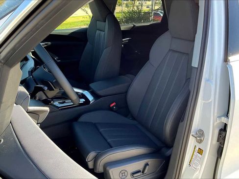 New 2025 Audi Q5 Premium Plus image 10