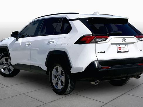 Used 2024 Toyota RAV4 XLE w/ Convenience Package FWD image 12