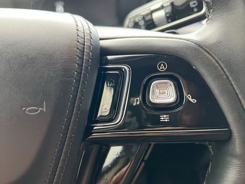 Used 2023 Lincoln Aviator Reserve w/ Equipment Group 201A image 36