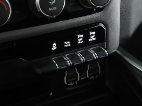 Used 2020 RAM 1500 Laramie image 15