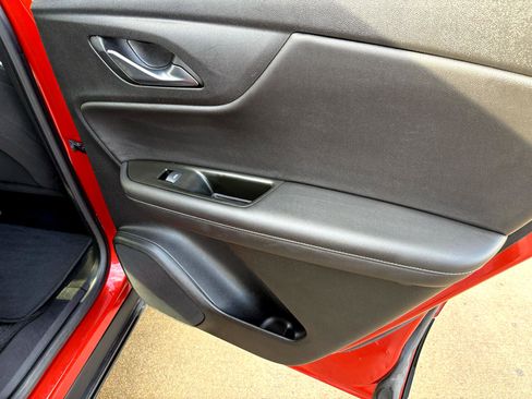 Used 2021 Chevrolet Blazer LT image 34