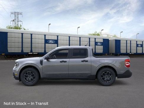 New 2026 Ford Maverick XLT image 3