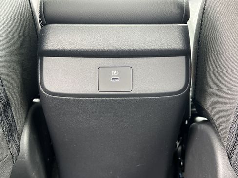 New 2026 Nissan Sentra SV w/ SV Convenience Package FWD image 17