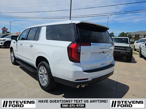 Used 2025 GMC Yukon XL Denali AWD/4WD image 7