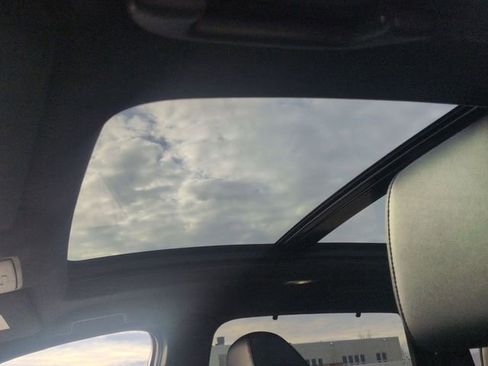 Used 2022 Acura MDX A-Spec image 13