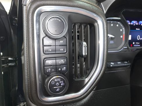 Used 2019 GMC Sierra 1500 AT4 w/ AT4 Premium Package image 17