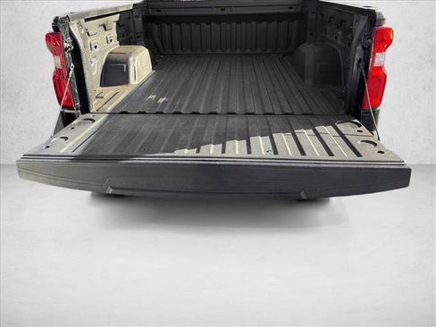 Used 2022 Chevrolet Silverado 1500 LT Trail Boss w/ Safety Package image 7