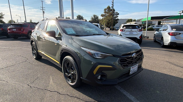 Used 2024 Subaru Crosstrek 2.5i Sport AWD/4WD image 2