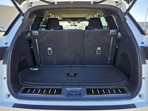 New 2026 INFINITI QX60 Sport image 12