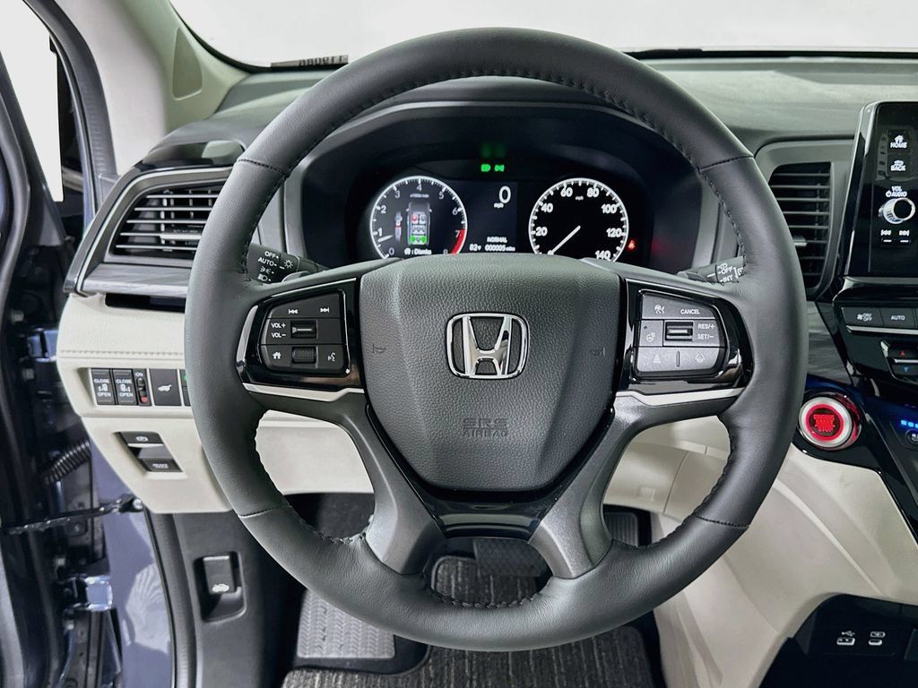Used 2026 Honda Odyssey Elite image 18