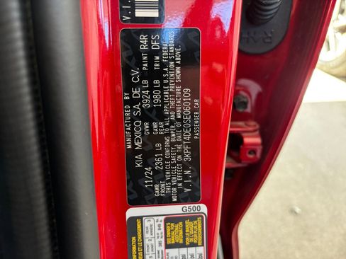 Used 2025 Kia K4 FWD image 31