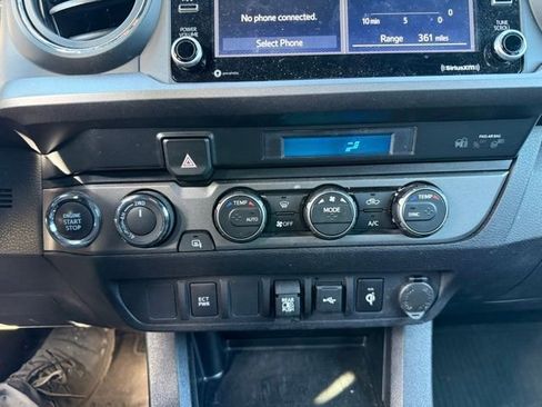 Used 2023 Toyota Tacoma TRD Off-Road AWD/4WD image 13