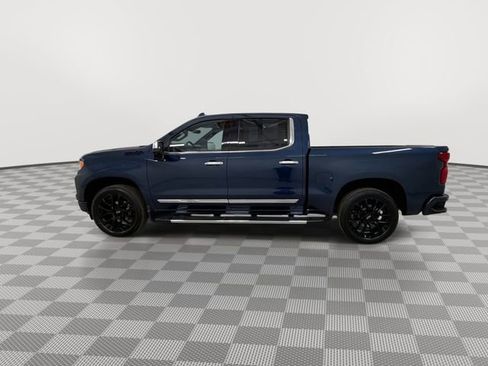 Used 2023 Chevrolet Silverado 1500 High Country w/ High Country Premium Package image 6