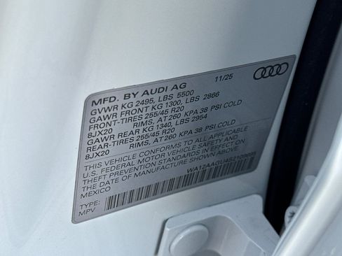 New 2025 Audi Q5 Premium Plus image 26