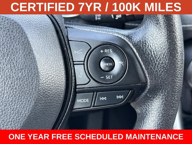 Used 2025 Toyota RAV4 XLE AWD/4WD image 23