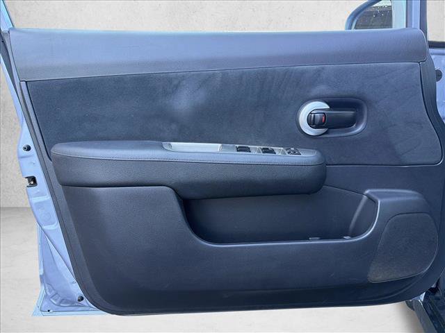 Used 2012 Nissan Versa 1.8 S w/ Plus Pkg FWD image 10