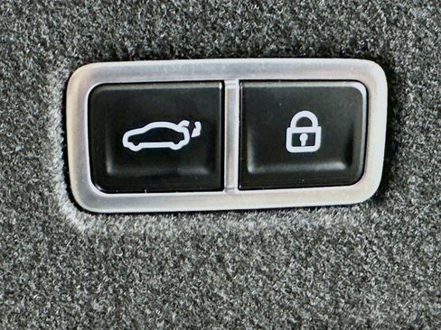 Used 2024 Hyundai Ioniq 6 SE image 29