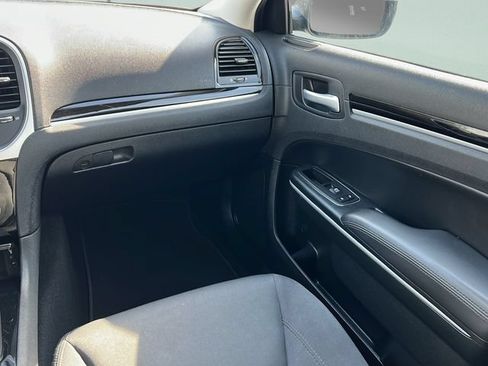 Used 2023 Chrysler 300 Touring w/ Sport Appearance Package RWD image 12