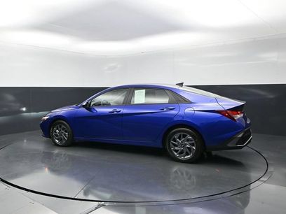 Used 2024 Hyundai Elantra SEL