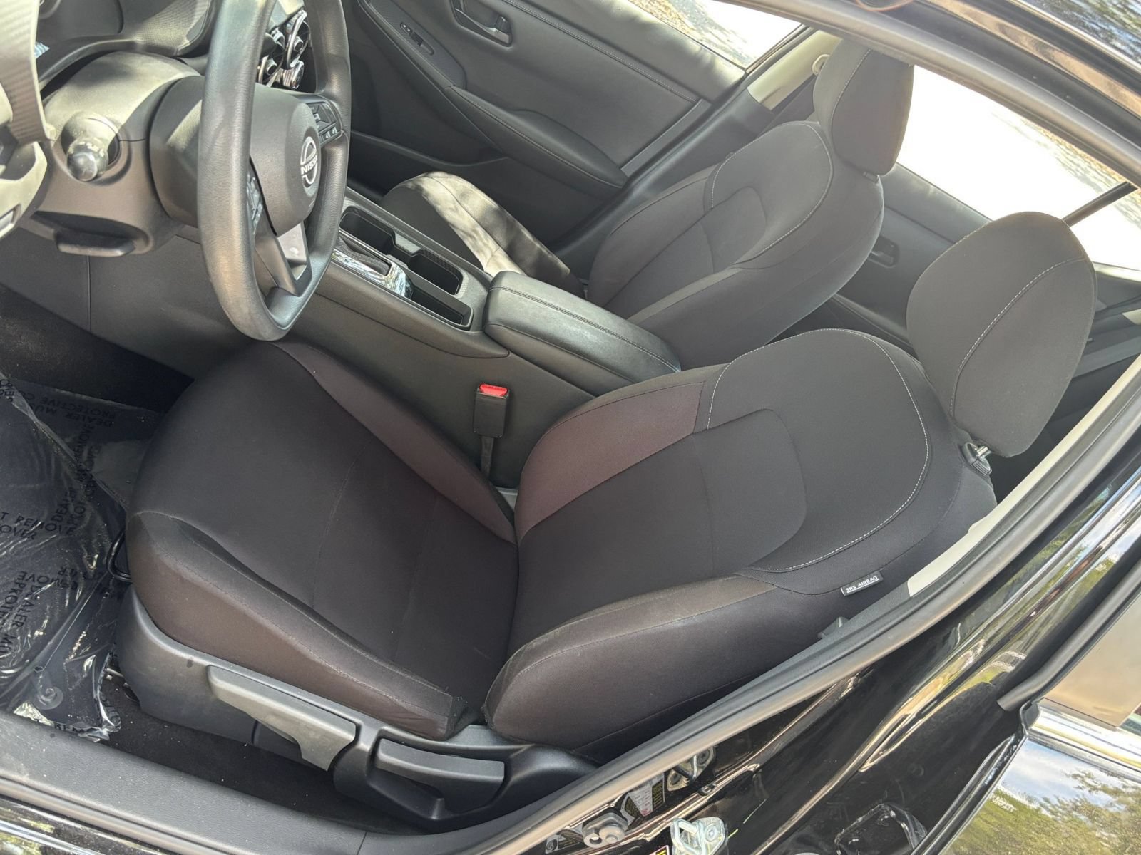 Used 2025 Nissan Sentra S FWD image 33