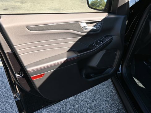 New 2026 Ford Escape ST-Line w/ Tech Pack #1 image 14