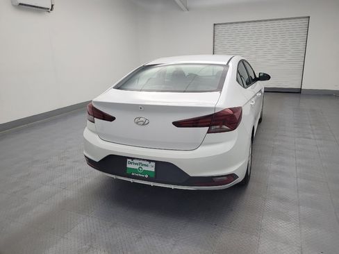 Used 2019 Hyundai Elantra SE w/ Cargo Package FWD image 7