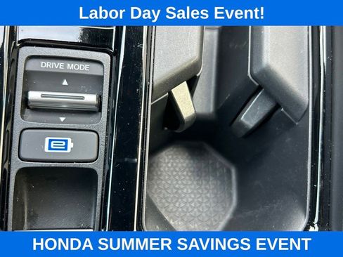 Used 2024 Honda Accord Sport image 25