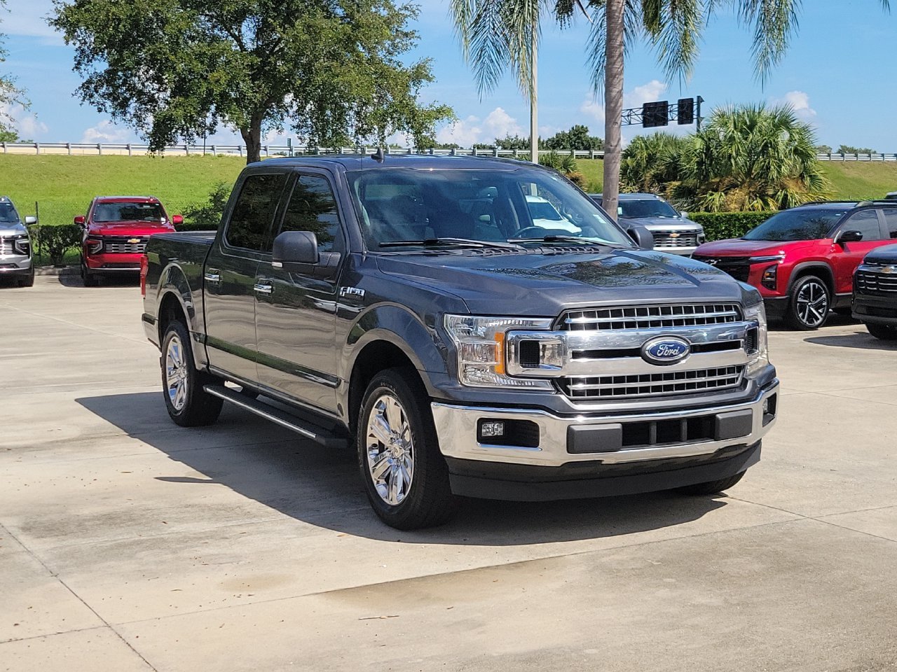 Used 2020 Ford F150 XLT w/ Equipment Group 302A Luxury RWD image 2