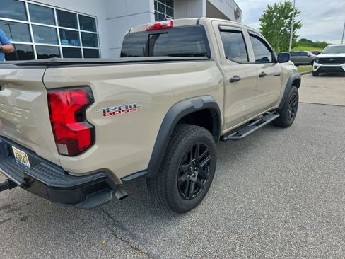 Used 2023 Chevrolet Colorado Trail Boss w/ Advanced Trailering Package AWD/4WD image 7