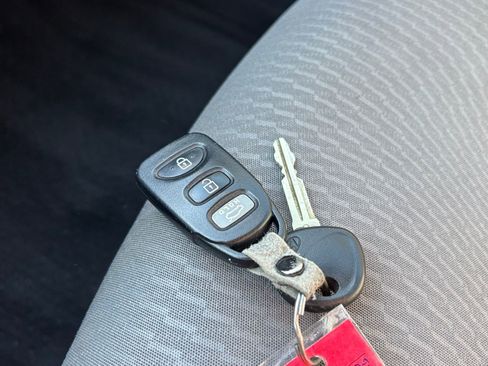 Used 2015 Hyundai Elantra SE w/ Option Group 02 image 27