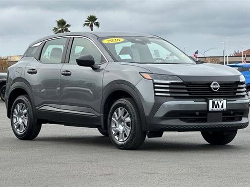 New 2026 Nissan Kicks S image 2