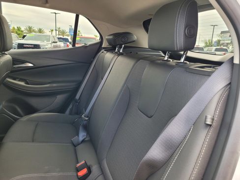 Used 2025 Buick Encore GX Preferred FWD image 13
