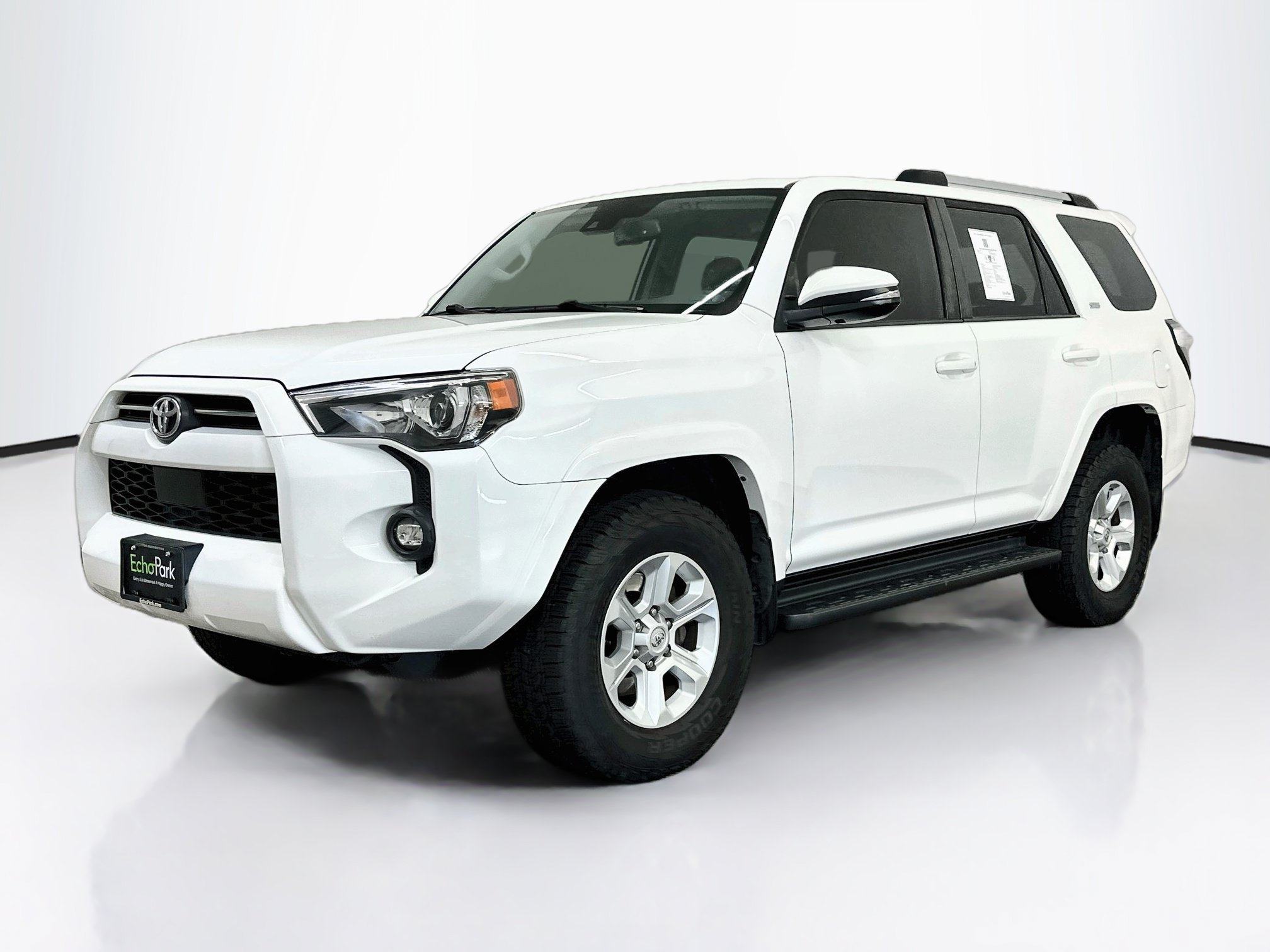 Used 2021 Toyota 4Runner SR5 Premium AWD/4WD image 3