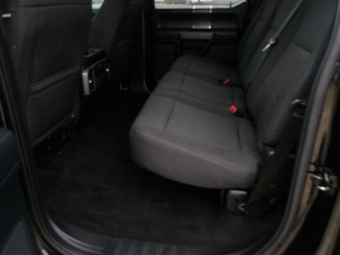 Used 2018 Ford F150 XLT w/ Equipment Group 302A Luxury image 17