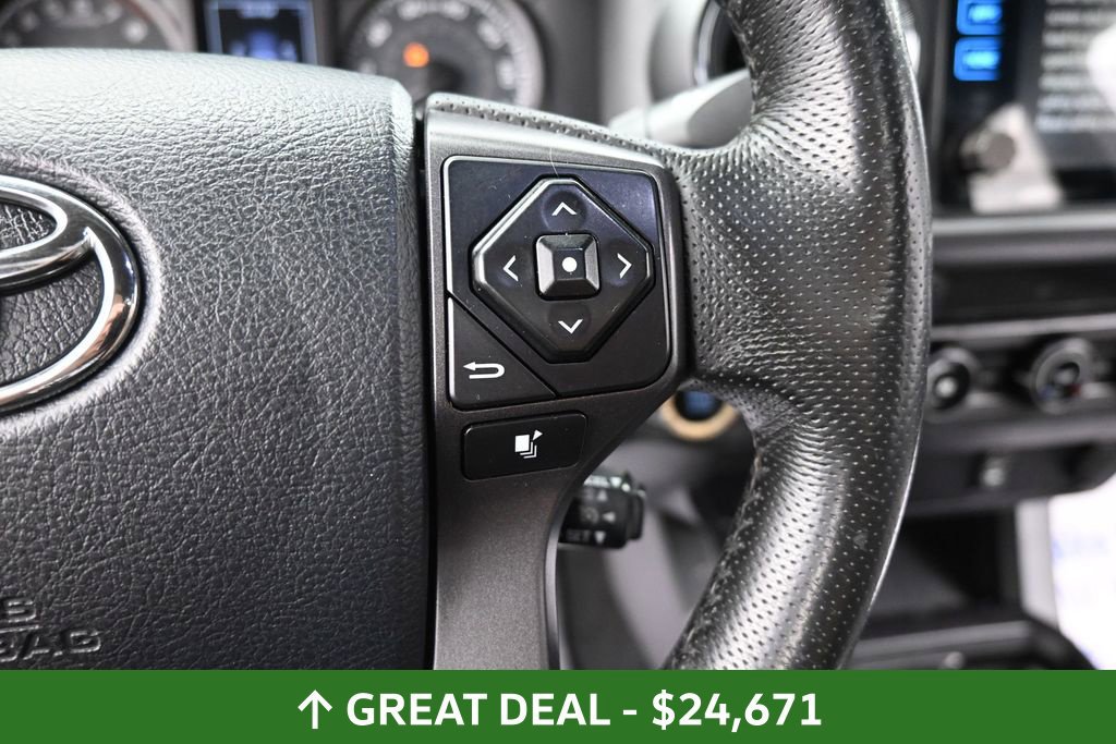 Used 2016 Toyota Tacoma TRD Sport w/ Towing Package AWD/4WD image 34