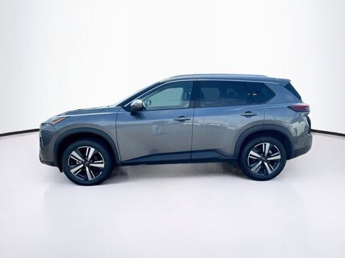 Used 2026 Nissan Rogue SL AWD/4WD image 7